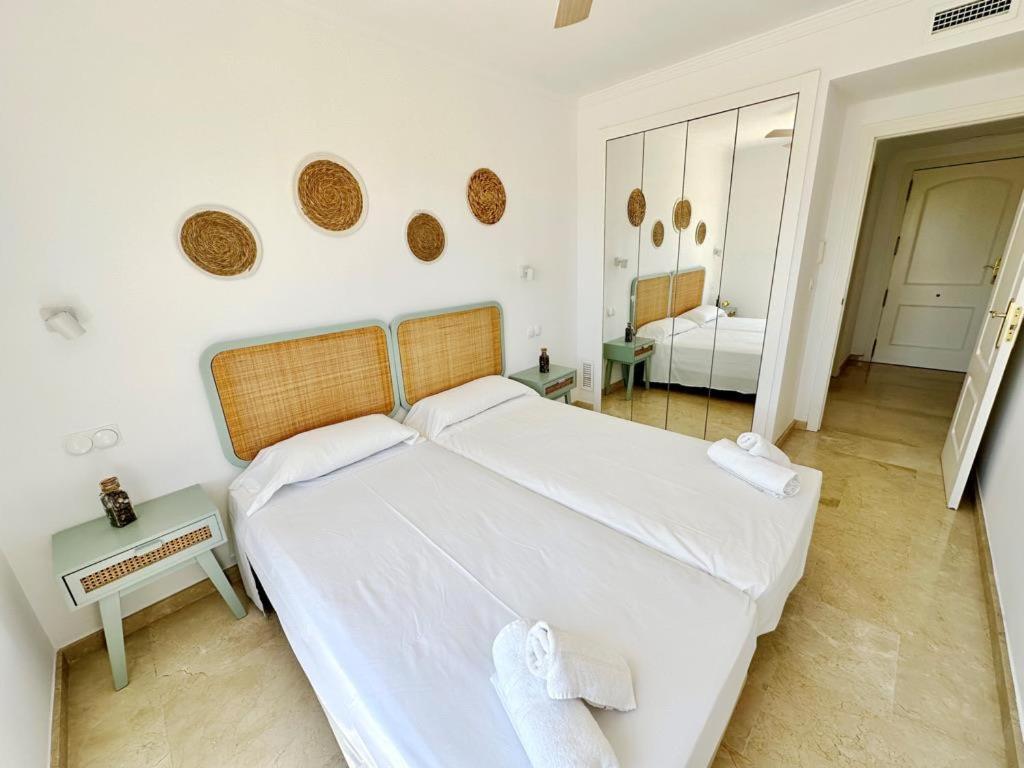 Apartamento Atico espectacular piscina privada frontal al mar Dénia Exterior foto
