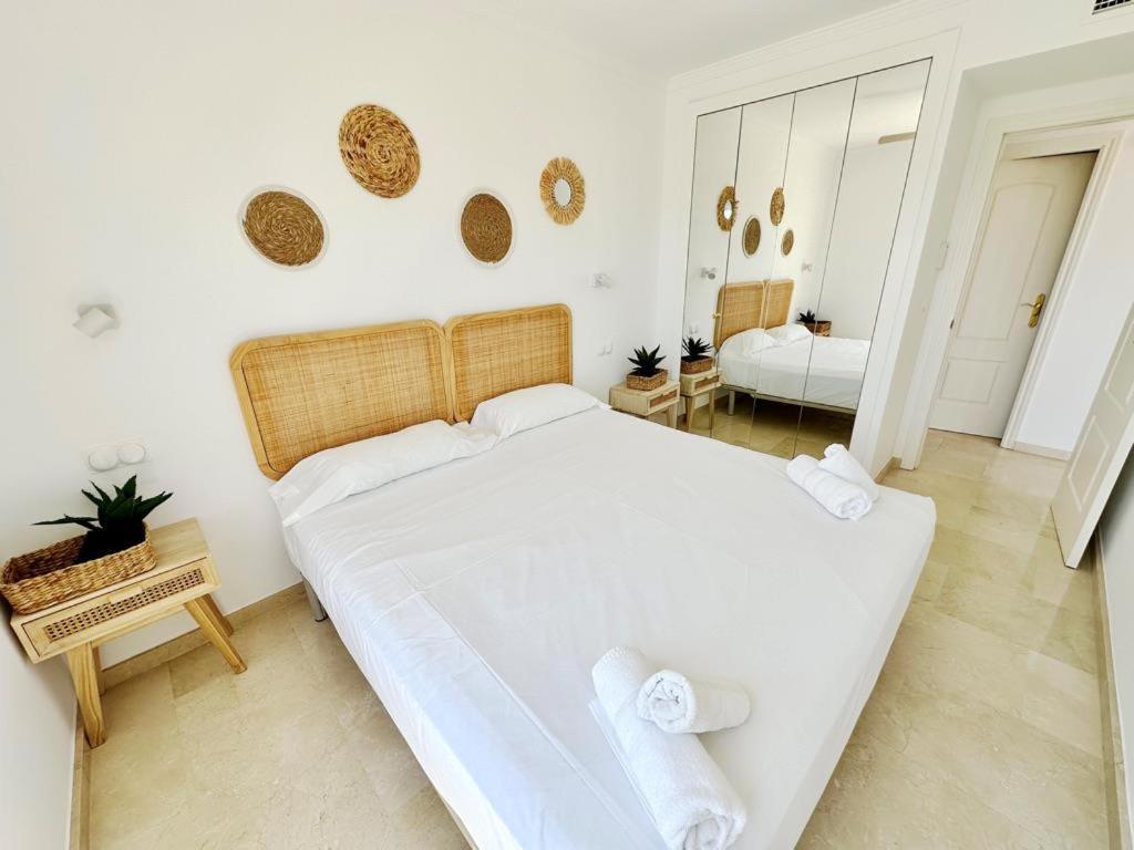 Apartamento Atico espectacular piscina privada frontal al mar Dénia Exterior foto