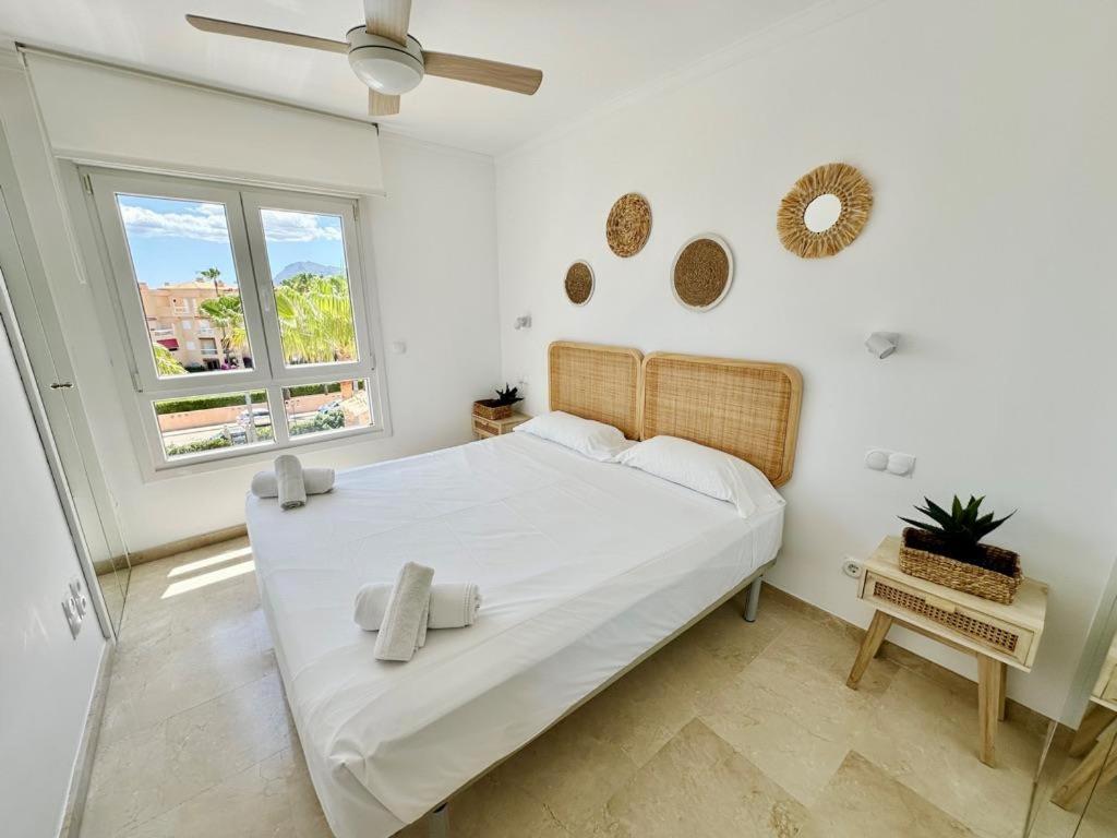 Apartamento Atico espectacular piscina privada frontal al mar Dénia Exterior foto